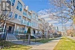 Building Photo - 432-432 Kenneth Ave
