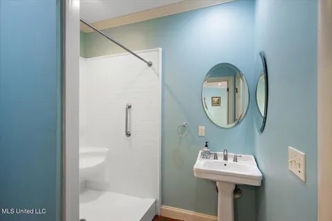 Photo - 12023 Springridge Rd House