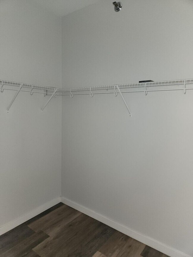 Interior Photo - River Rock Apartments