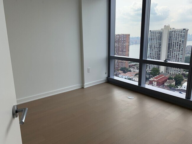 Foto del edificio - 101 Martha Washington Way Apt #100-39, For...
