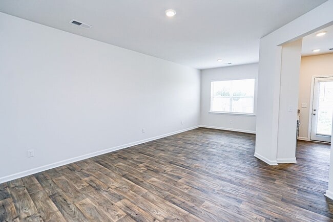 Building Photo - 438 Sea Grit Ct