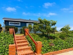 Building Photo - 1284 Alexandria Dr