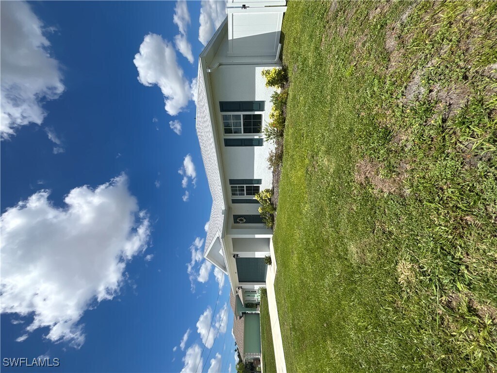 Primary Photo - 3214 NE 14th Pl