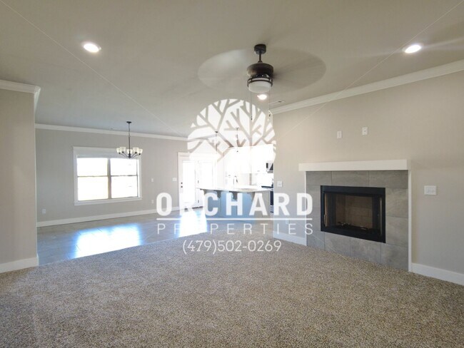 Building Photo - Tontitown- Single-Family Home- Beautiful Briarwood Plan