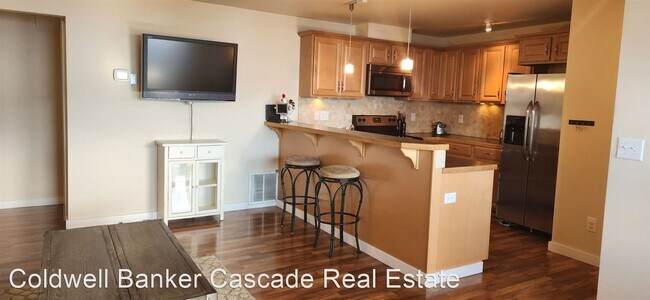 Building Photo - 2 br, 1 bath House - 56 LaRocha Lane- Lowe...