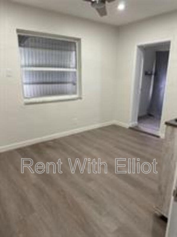 Building Photo - 1834 Fletcher St