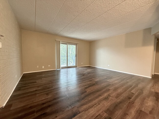 Foto del edificio - 3851 N Parkway Dr