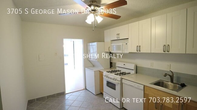 Building Photo - 3705 S George Mason Dr