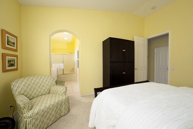 Foto del edificio - 29543 W Laguna Dr