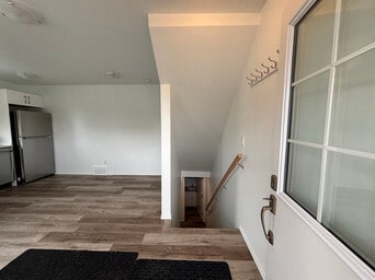 Photo du bâtiment - 11820-11861 61 St NW