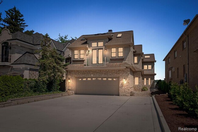 Foto del edificio - 2380 Walnut Lake Rd