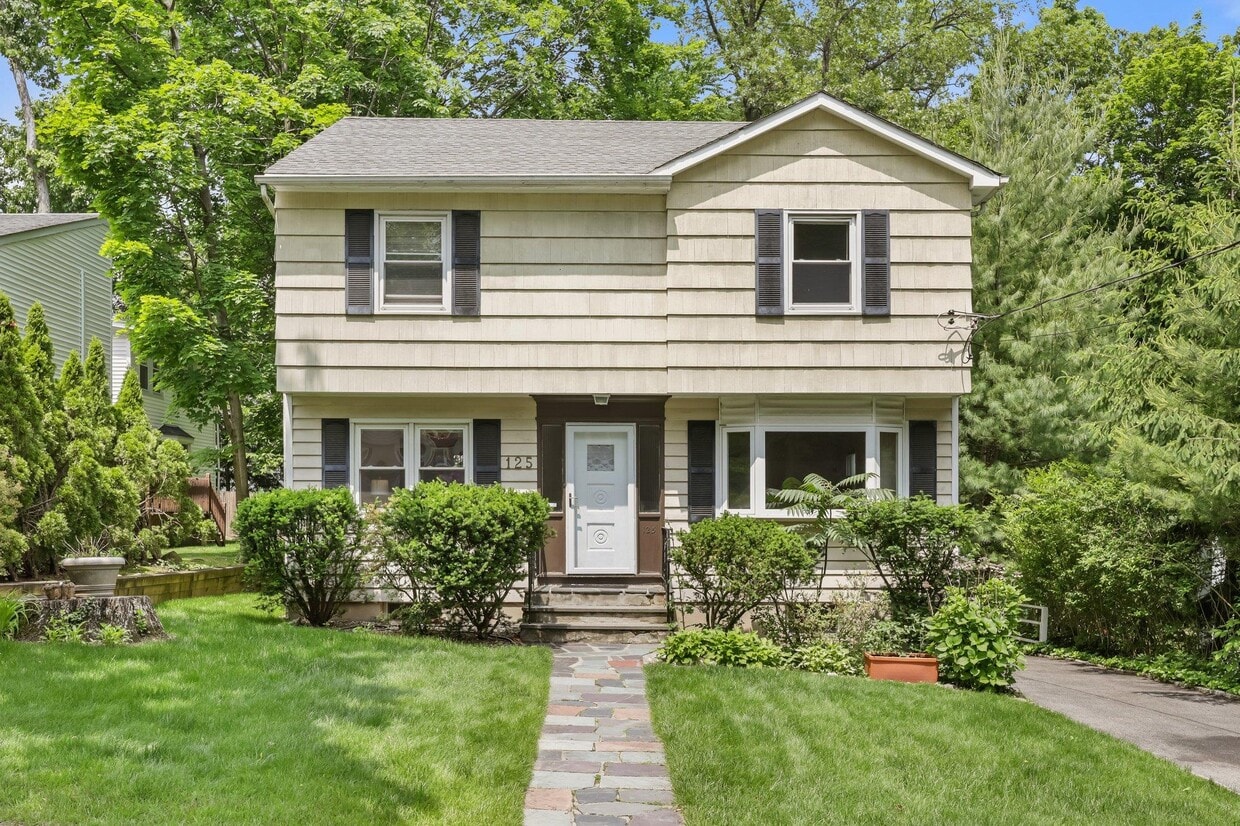 Primary Photo - 125 Brown Rd