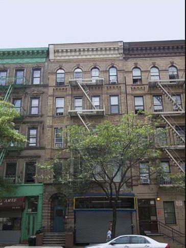 Foto del edificio - 16 E 116th St