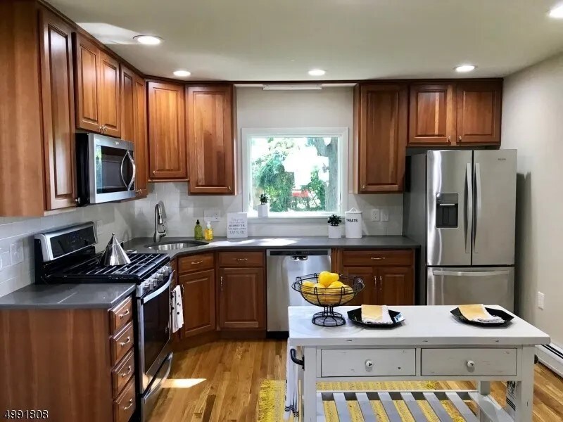 Foto principal - 55 Smith Ave