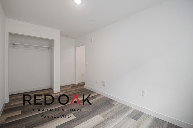 Building Photo - 2837 San Marino St