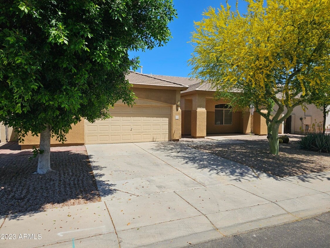 224 E Spur Ave, Gilbert, AZ 85296 House for Rent in Gilbert, AZ