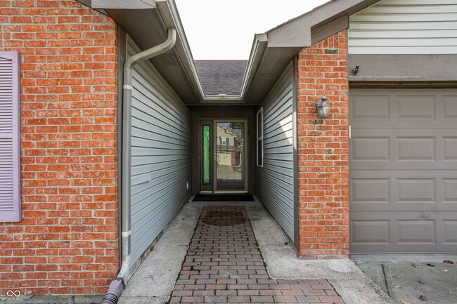 Foto del edificio - 9653 Aberdeen Ct