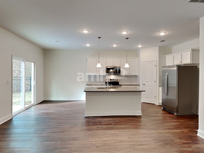 Building Photo - 3620 Isabella Ct