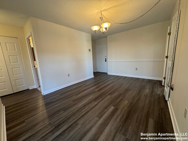 Foto del edificio - 375 Massachusetts Ave