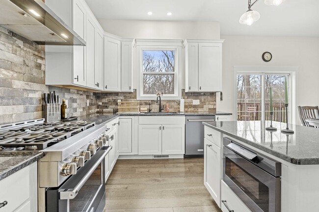 Building Photo - 4220 166th Ln