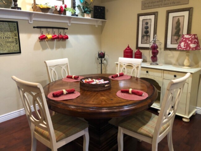 Foto del edificio - 10389 Rubicon Rd