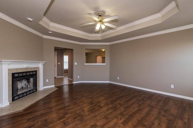 Building Photo - Gorgeous Bentonville Home!! (Pet Friendly!)