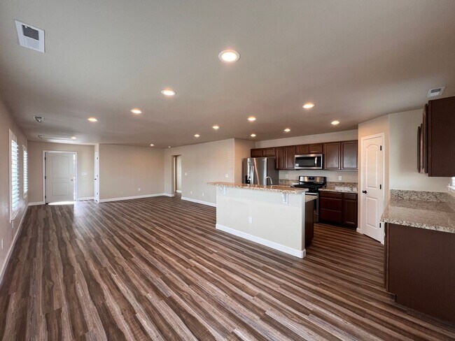 Foto del edificio - 3 bedrooms, 2 bathrooms Fallon Home