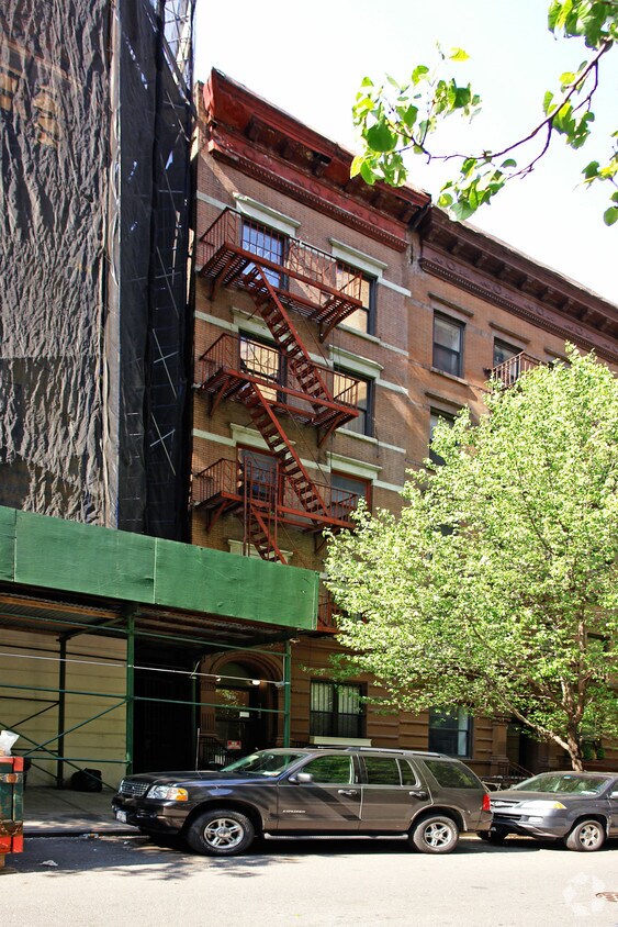Primary Photo - 202 W 88th St