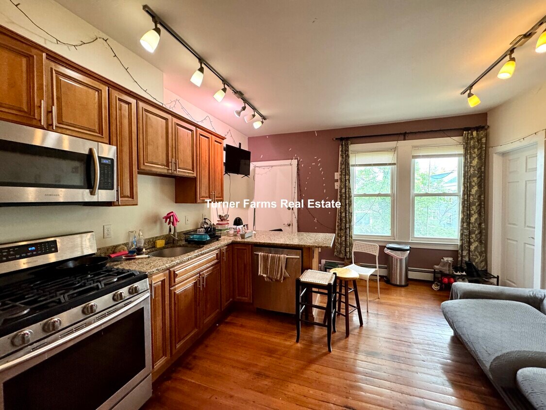 Foto principal - 237 Norfolk St