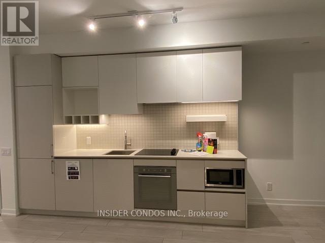 Photo principale - 950-4950 Portage Pkwy