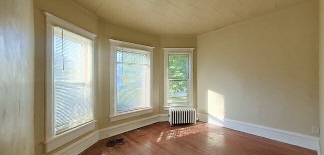 Foto del edificio - 706 Mcdonough St