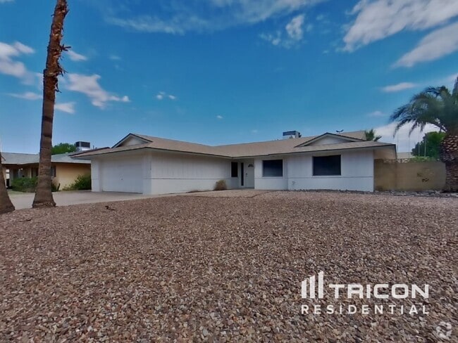 Building Photo - 3310 W Acoma Dr
