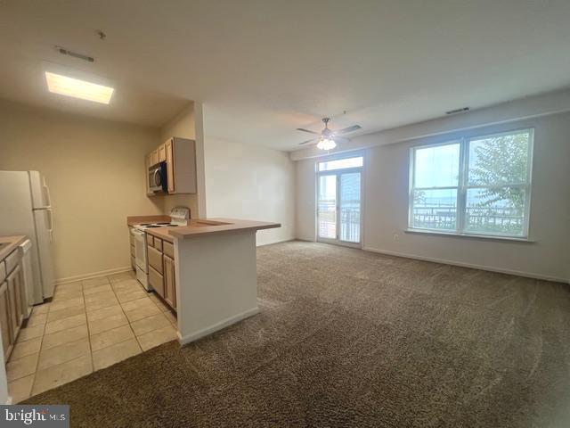 Foto principal - 9000 Bay Ave