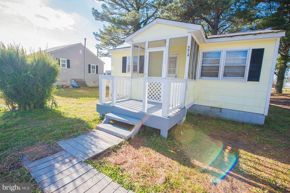 Foto principal - 9019 Poplar Rd
