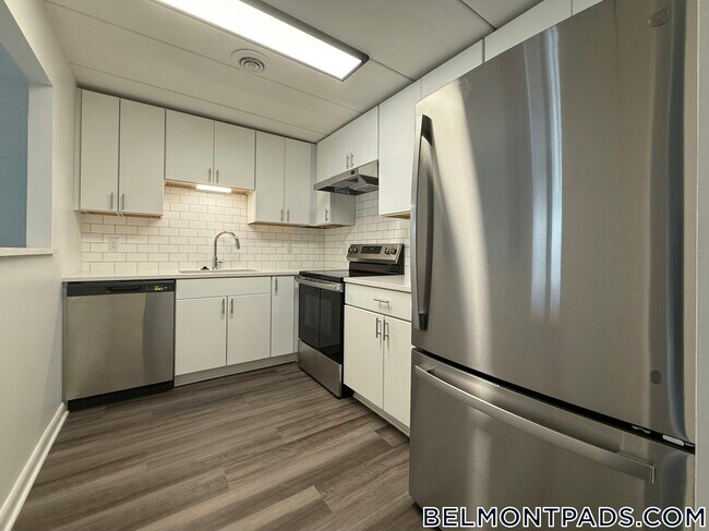 Foto del edificio - 55 Hill Rd