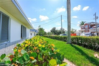 Building Photo - 2829 Shoreview Dr