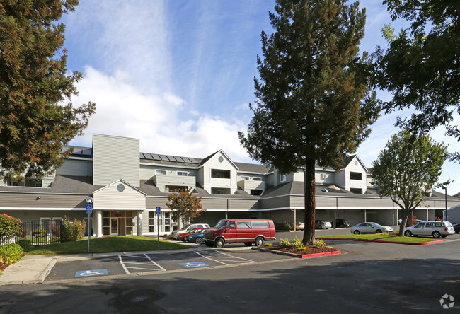 Building Photo - Cezanne Apartments