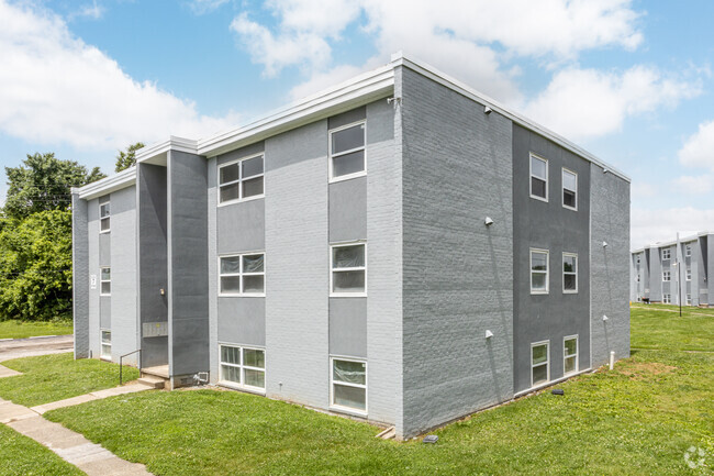 Building Photo - Canoe Creek Apartments