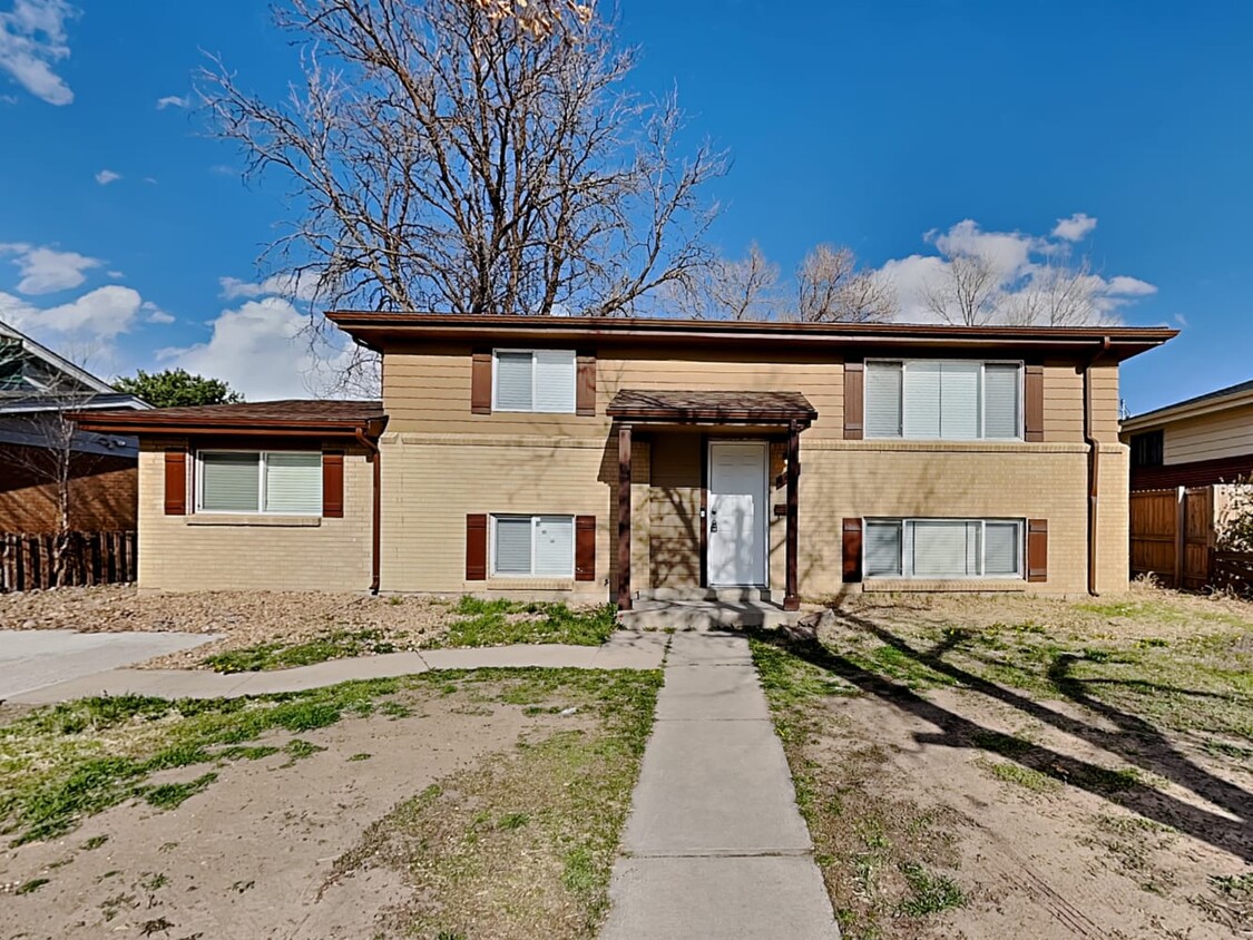 Foto principal - 3010 Abilene St
