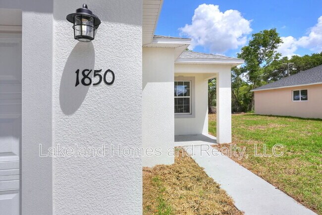 Foto del edificio - 1850 Martin Luther King Jr Blvd
