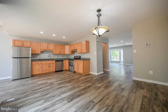 Foto del edificio - 107 Sunny Hill Ct