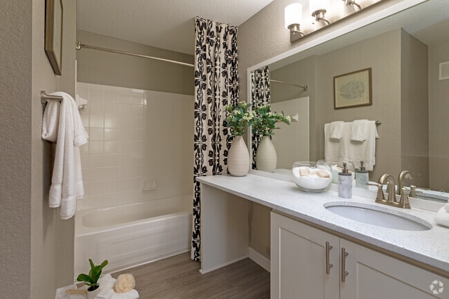 2BR, 2BA - B1 1,092SF - Amira at Westly