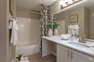 2BR, 2BA - B1 1,092SF - Amira at Westly