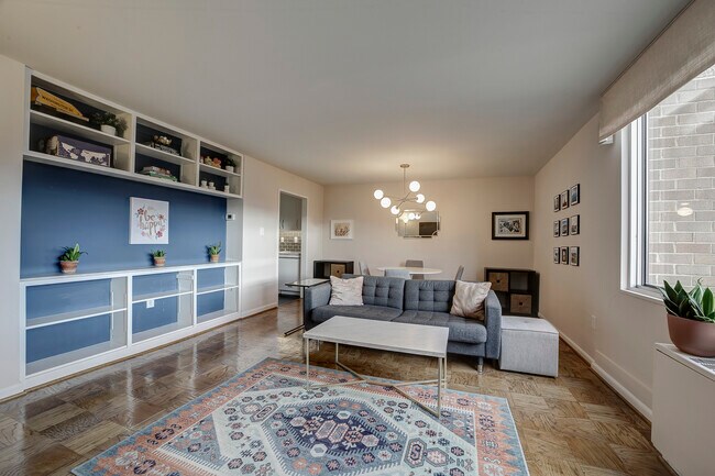 Foto del edificio - 2939 Van Ness St NW