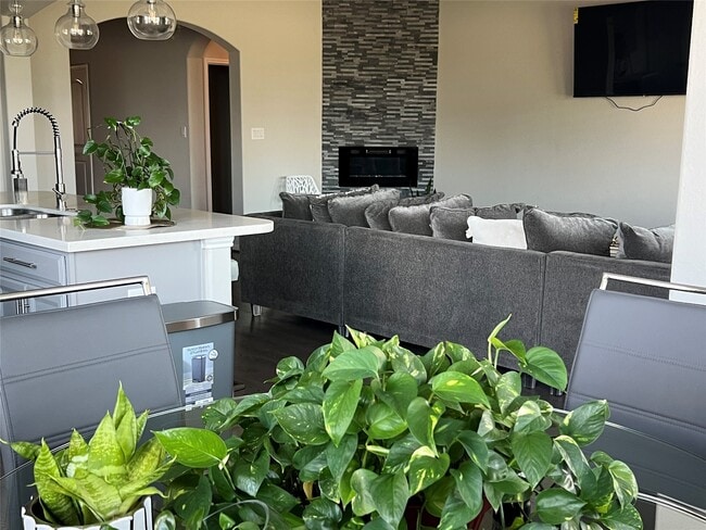 Foto del edificio - 6214 Scott Way