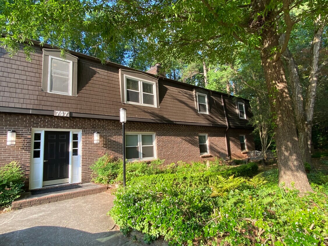 front entrance - 747 Houston Mill Rd NE