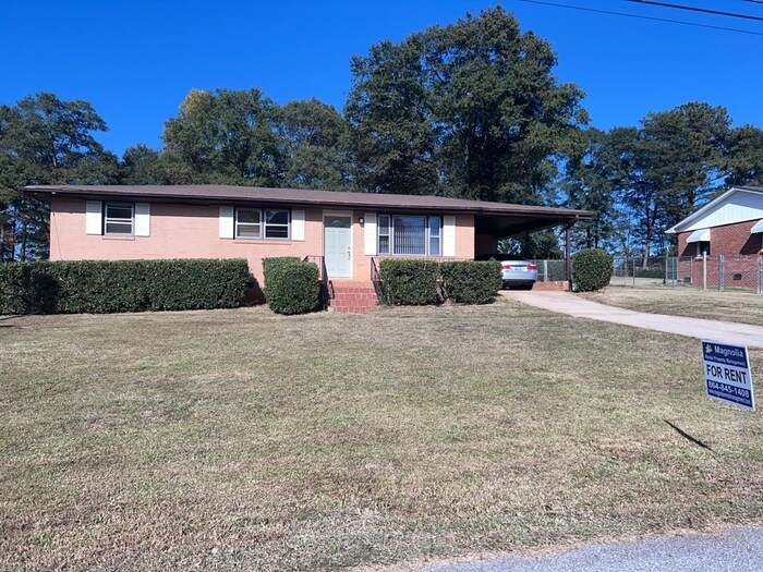 Foto principal - 10 State Rd S-23-802
