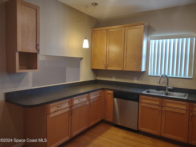 Foto del edificio - 3541 Deer Lakes Dr