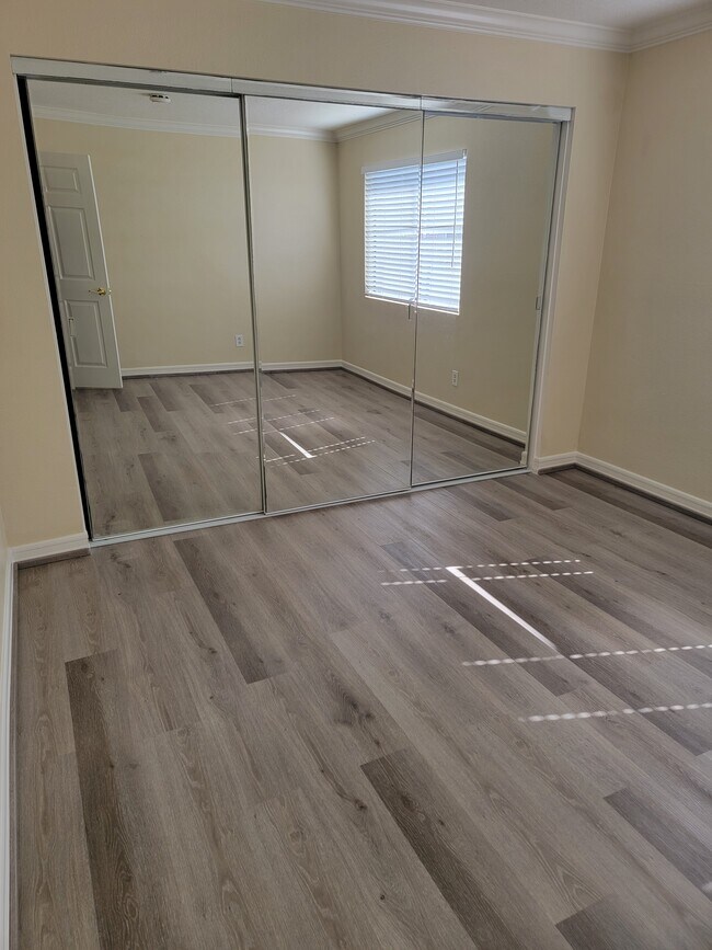 Foto del edificio - 3831 Bresee Ave