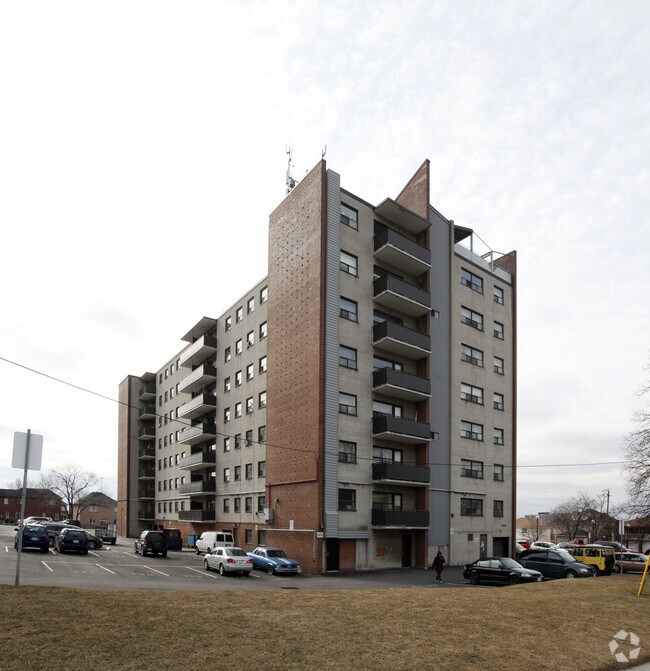 Photo du bâtiment - Leadway Apartments